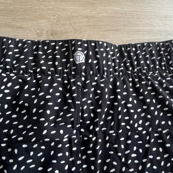 T by Talbots Black/White Polka Dot Pull On Elastic Waistband Pockets Skort SZ L - Picture 7 of 8